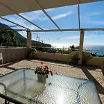 Varagoulis Giannis & Lenas Paramonas (Corfu)
