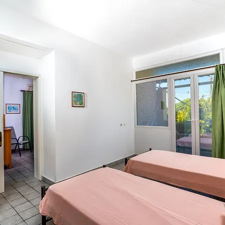 Apartament Varagoulis Giannis & Lenas Paramonas (Corfu)