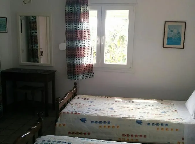 Varagoulis Giannis & Lenas Apartman *
