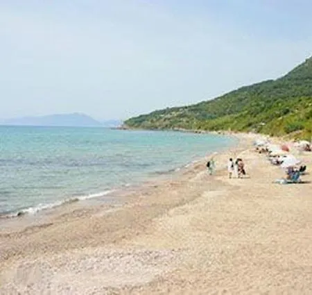 Varagoulis Giannis & Lenas Lägenhet Paramonas (Corfu)
